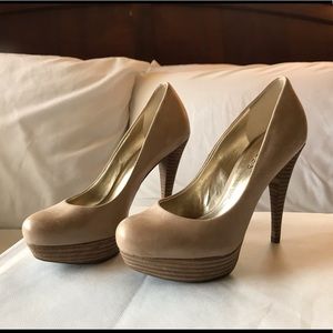GUESS heels